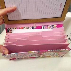 SOLD OUT! Vera Bradley Paisley Market Organizer NWT